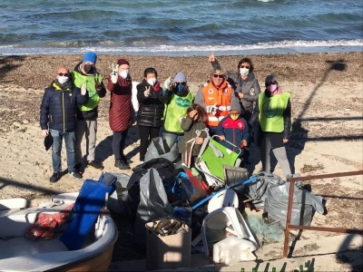 ECO WEEK END/ Primo appuntamento del 2022, grandi pulizie nell’area del Porticciolo di San Vito a Taranto