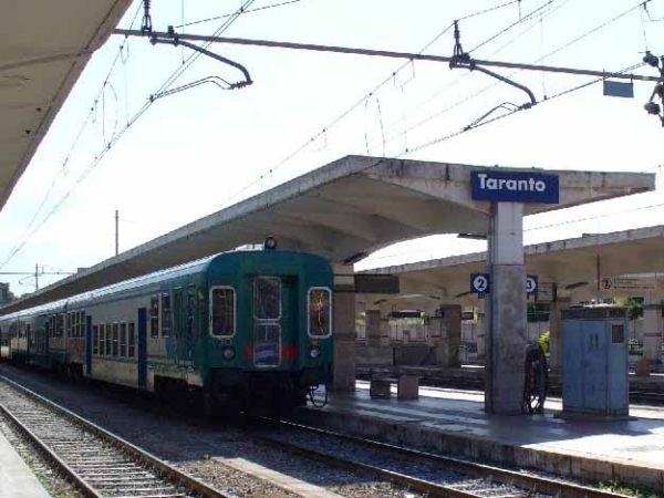 TRASPORTI - Bari-Taranto e tratta porto mercantile-città: ecco i progetti