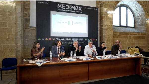 ESTATE TARANTINA/ Arriva Medimex, città al centro di musica grandi eventi: biglietti venduti in tutto il mondo