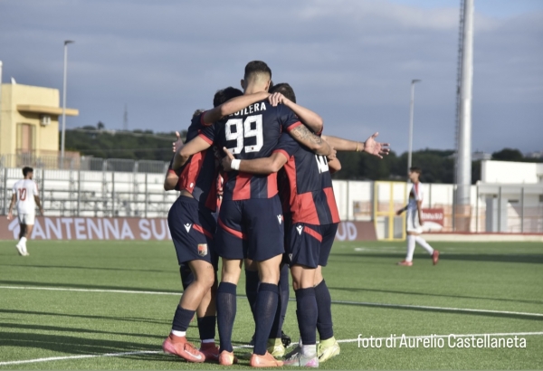 CALCIO/ Loiodice e Aguilera firmano il blitz del Taranto a Gallipoli