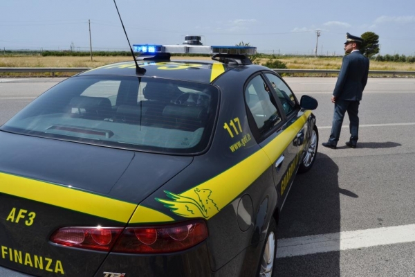 TARANTO - BILANCIO 2013 GUARDIA DI FINANZA: TUTELA MERCATI FINANZIARI, CONTRASTO RICICLAGGIO, AGGRESSIONE PATRIMONI CRIMINALITA’ ORGANIZZATA, LOTTA A CONTRABBANDO E TRAFFICO SOSTANZE STUPEFACENTI