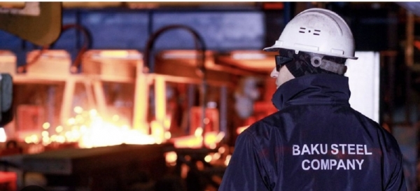 GRANDI MANOVRE/ Ex Ilva: rush finale per la vendita, commissari in Azerbajian per incontrare i vertici di Baku Steel